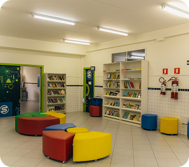 Imagem do
                Colégio
                Silvio González